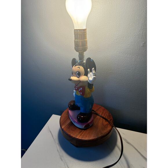 Vintage 1970s Disney Productions Mickey Mouse Ceramic Lamp – Works Great! - Picture 10 of 11